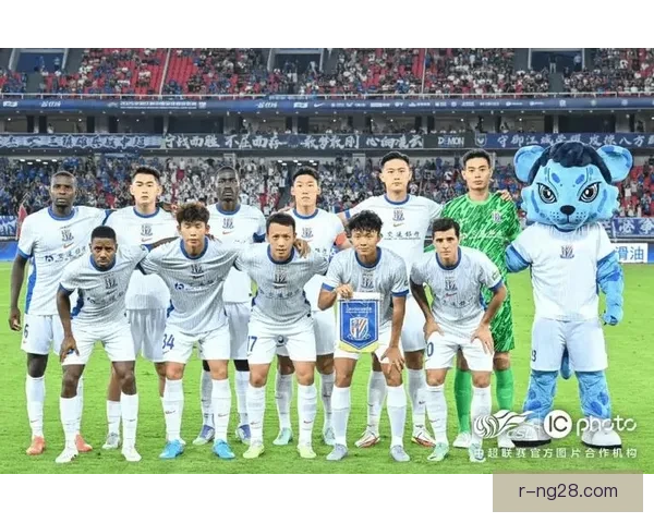 亚洲杯赛场保级压力演变与球队走势深度解析竞争格局与关键战役观察 亚洲杯赛场保级压力演变与球队走势深度解析竞争格局与关键战役观察